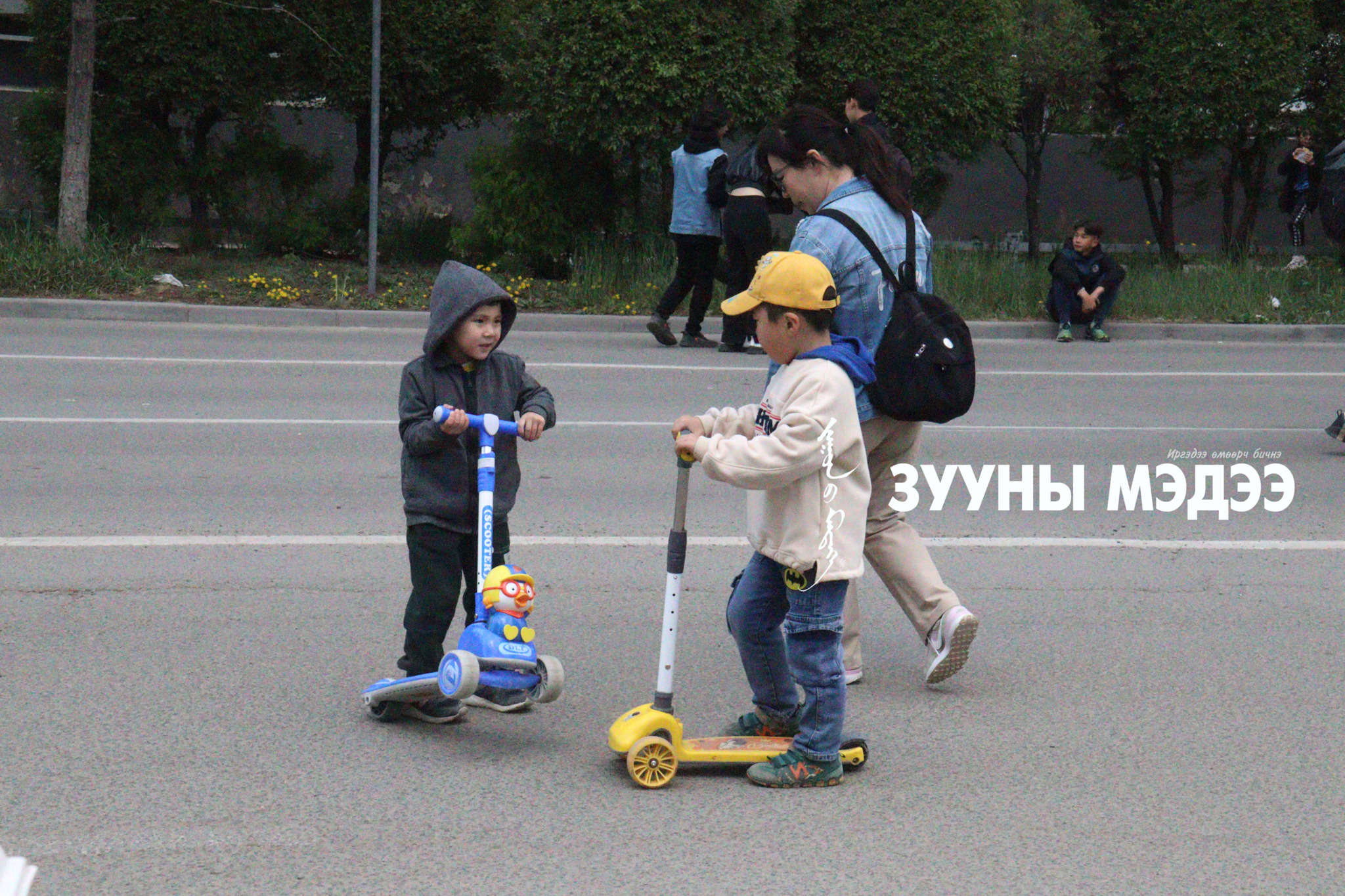 ФОТО: Баруун 4 зам бяцхан дугуйчдаар дүүрэн өнжив